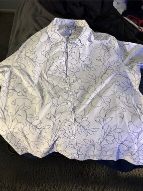Cafe Luna White Floral-Print Men's Button-Up Shirt